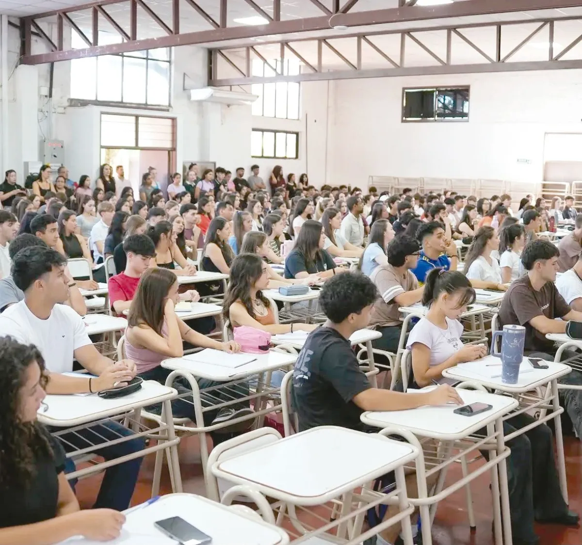 La Unau registró 8.994 ingresantes y más de 130 graduados desde 2019