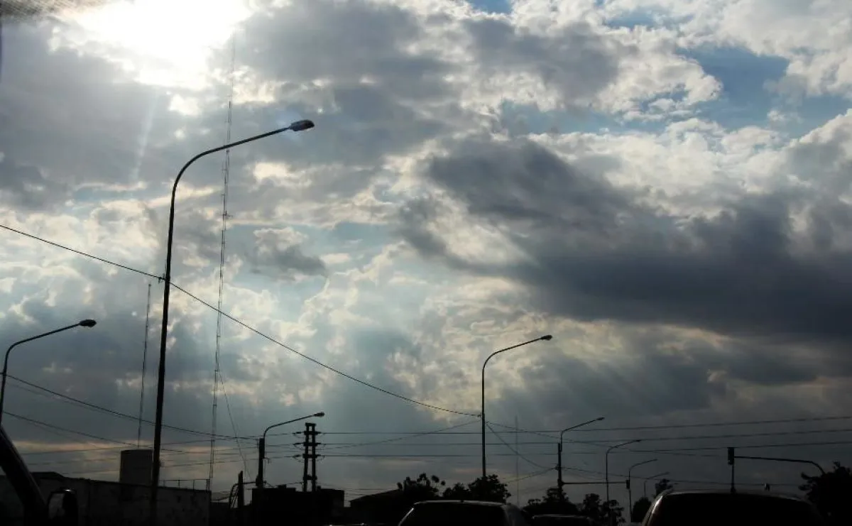 Prevén lluvias aisladas este viernes y mejora del tiempo durante el fin de semana en Misiones